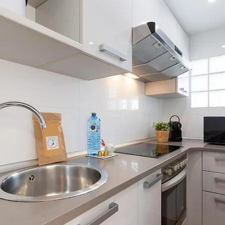 Group Dreams Apartment *