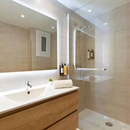 Apartment Group Dreams *