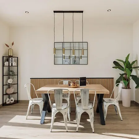 Group Dreams Apartment